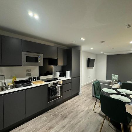 Modern 2-Bedroom Apartment In Heart Of Liverpool Exteriör bild