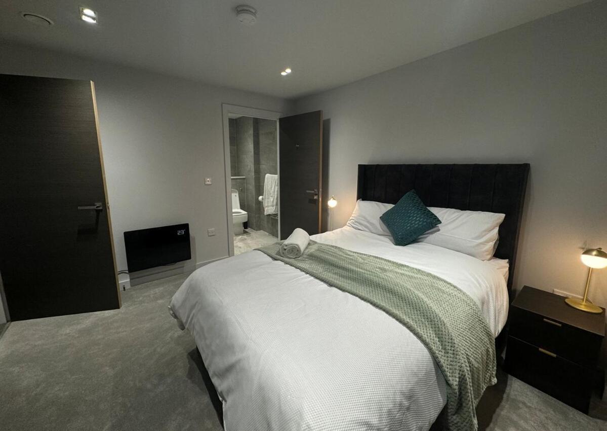 Modern 2-Bedroom Apartment In Heart Of Liverpool Exteriör bild