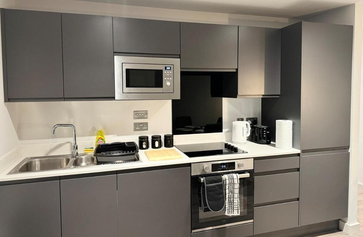 Modern 2-Bedroom Apartment In Heart Of Liverpool Exteriör bild